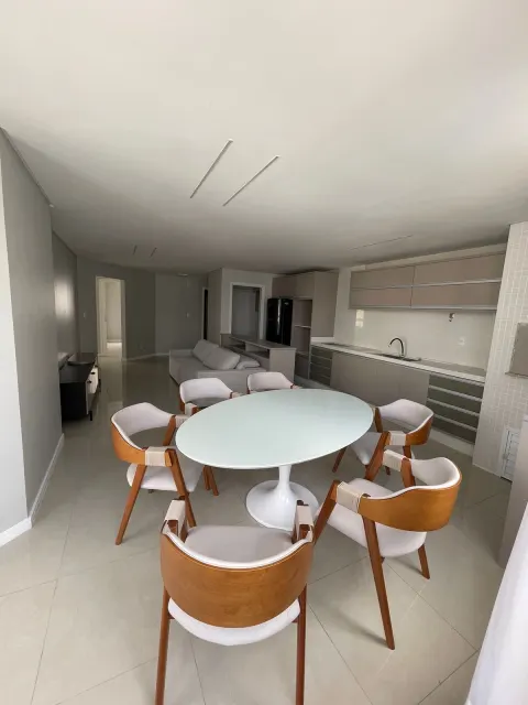 Cadillac Tower Residence em Balneário Camboriú (foto 5)