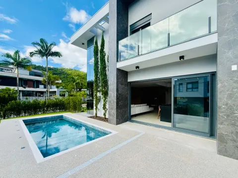 Casa 56 em Balneário Camboriú (foto 6)