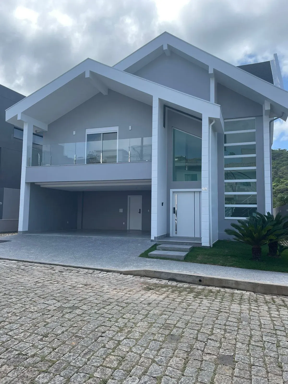 Casa 99 em Balneário Camboriú
