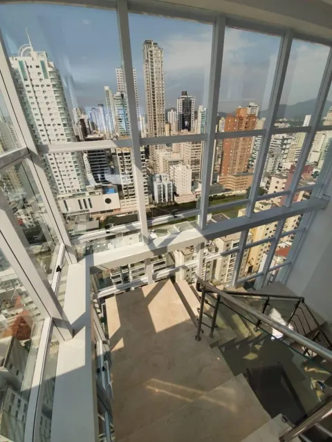 Residencial Evely em Balneário Camboriú (foto 2)