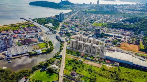 Ms One Ocean em Balneário Piçarras (foto 5)