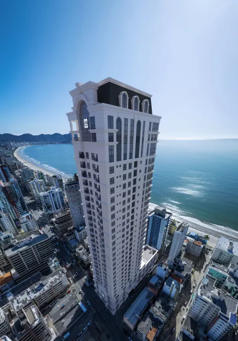 Cna Bristol Residence em Itapema