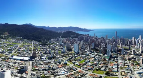 Sky View em Itapema (foto 3)