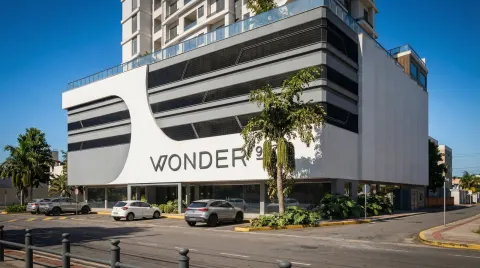 Wonder 987 em Porto Belo (foto 2)